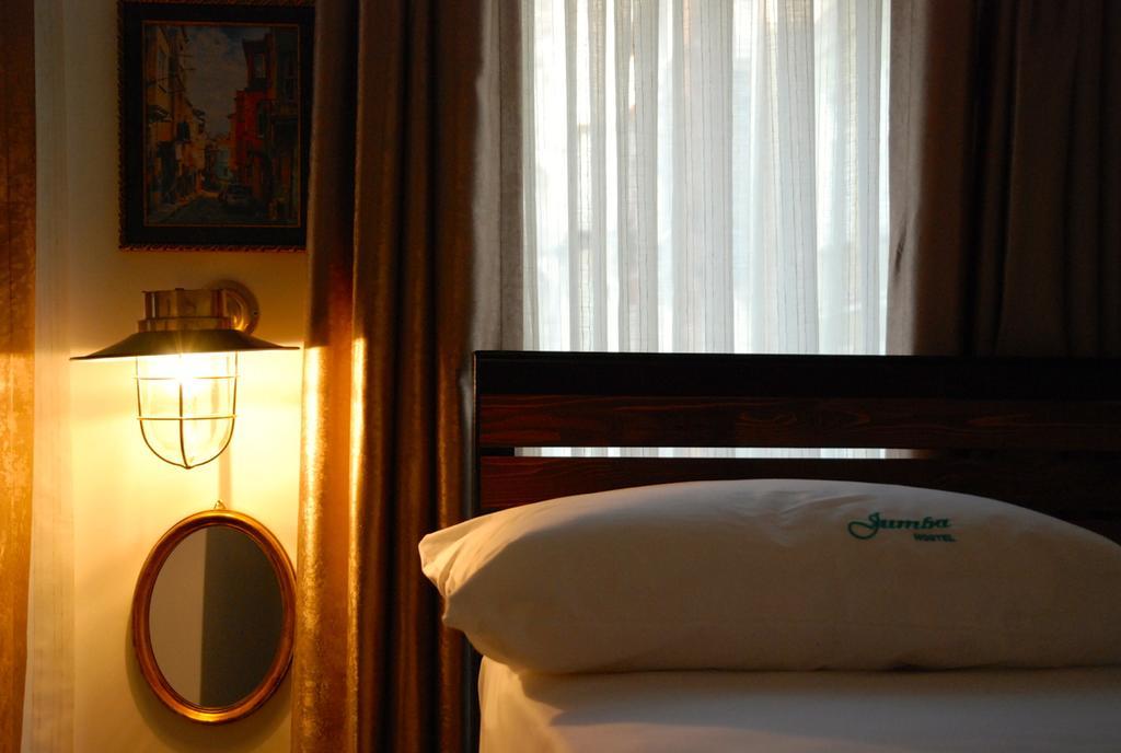 Jumba Hostel Istanbul Exteriör bild